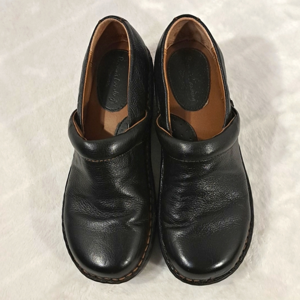 Brown's Landing Leather Shoes
